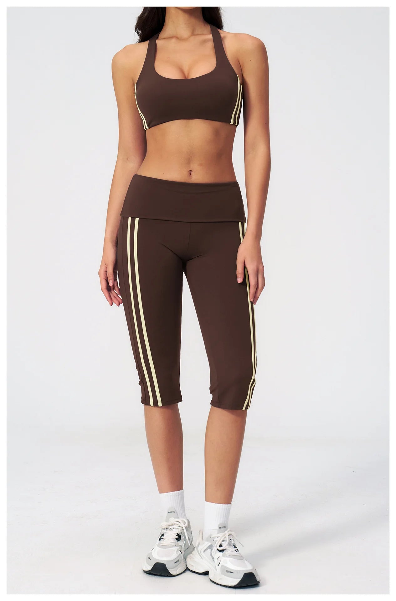 Women's Yoga Tracksuit Set — Capri Pants & Matching Top