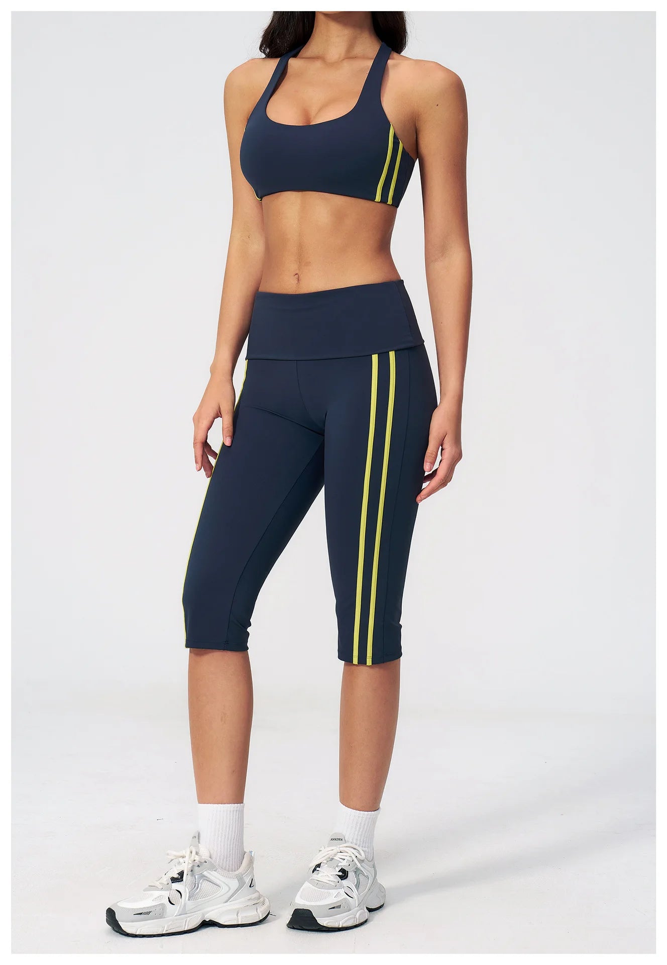 Women's Yoga Tracksuit Set — Capri Pants & Matching Top