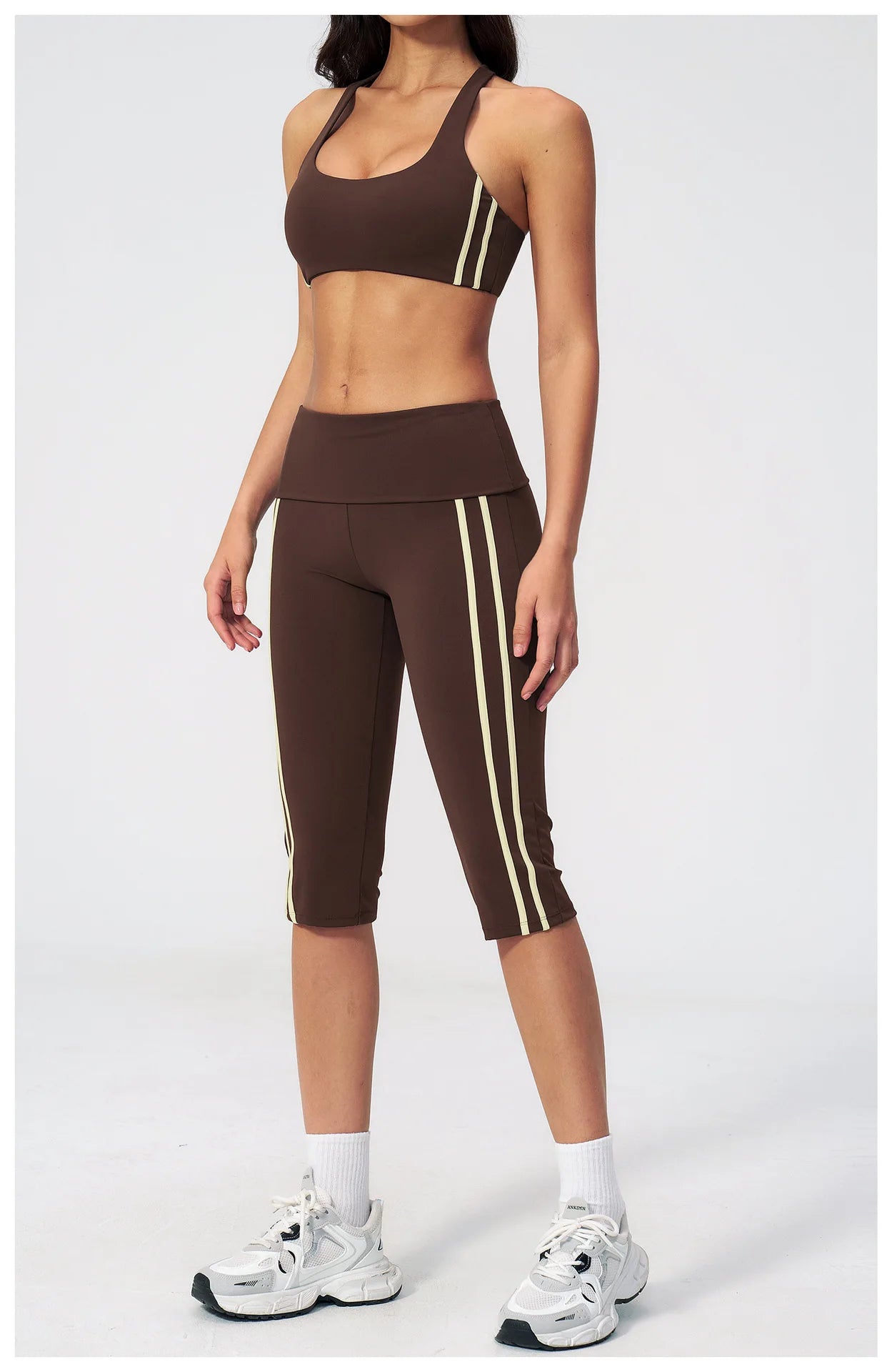 Women's Yoga Tracksuit Set — Capri Pants & Matching Top