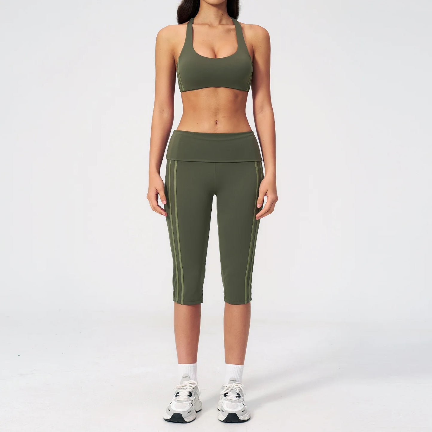 Women's Yoga Tracksuit Set — Capri Pants & Matching Top