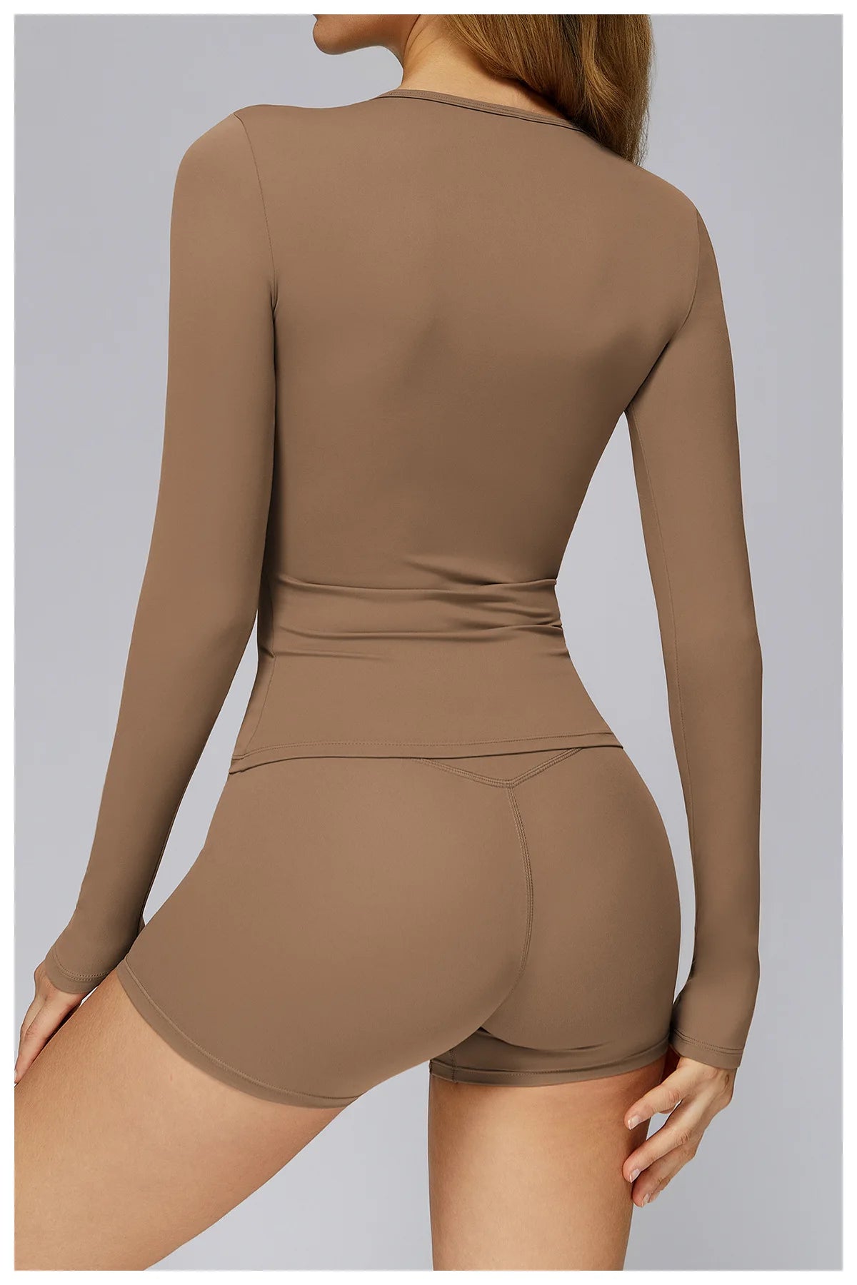 Seamless 2-Piece Workout Set — Long Sleeve Crop Top & High Waist Leggings