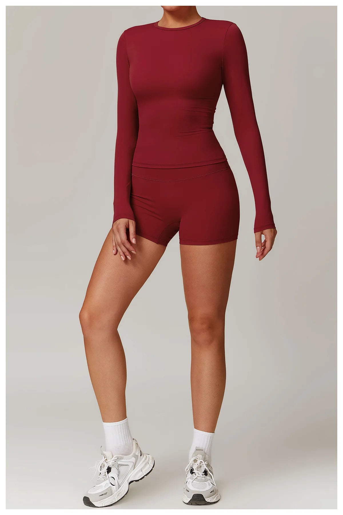 Seamless 2-Piece Workout Set — Long Sleeve Crop Top & High Waist Leggings