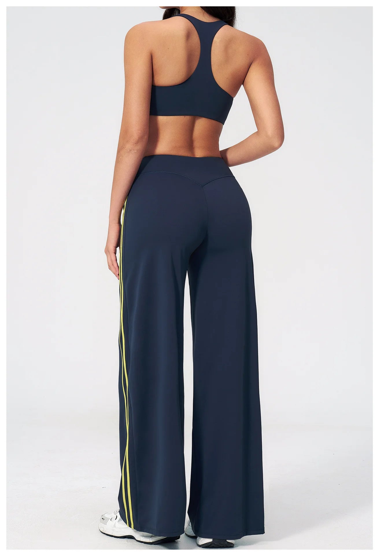 Women's Yoga Tracksuit Set — Capri Pants & Matching Top