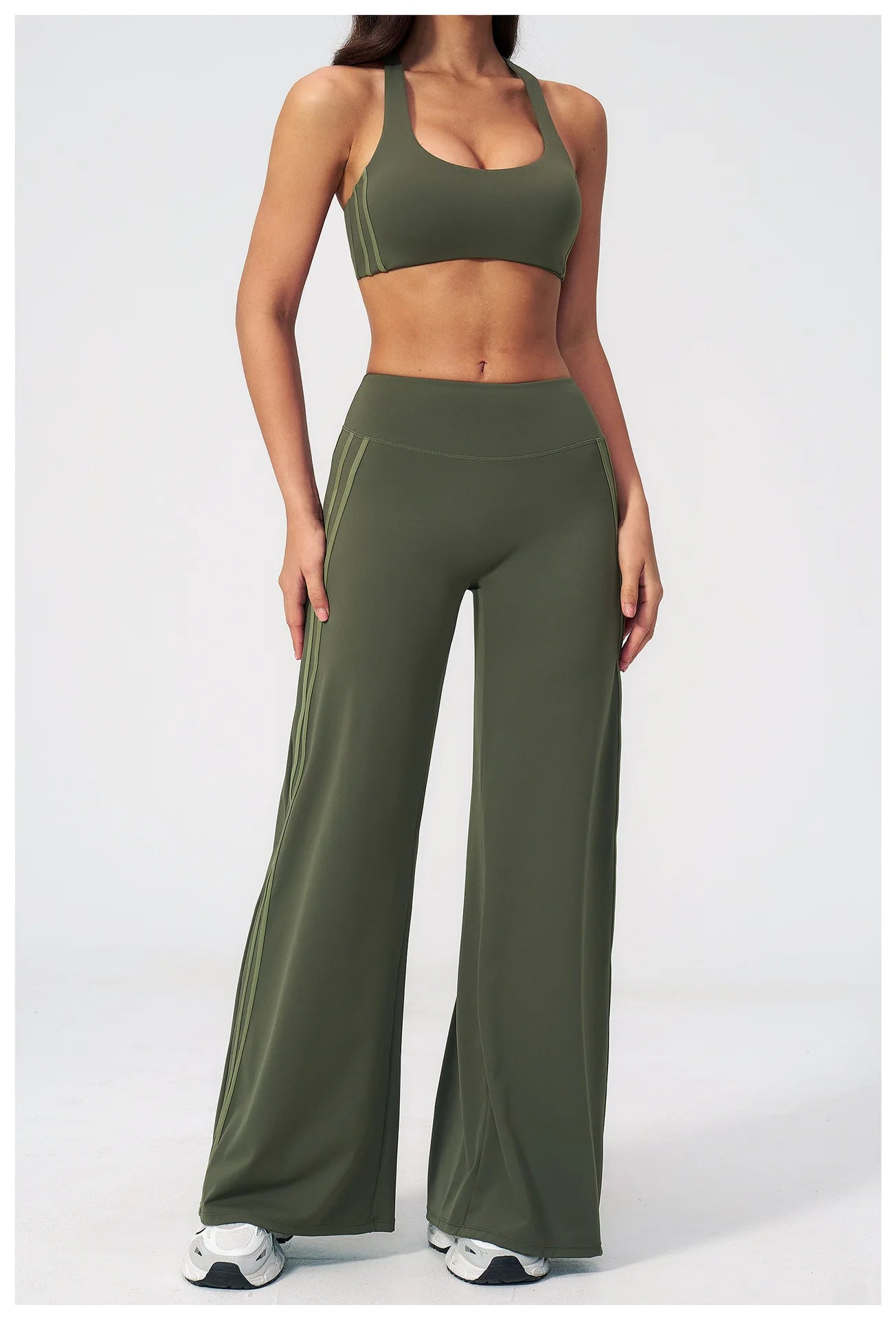 Women's Yoga Tracksuit Set — Capri Pants & Matching Top