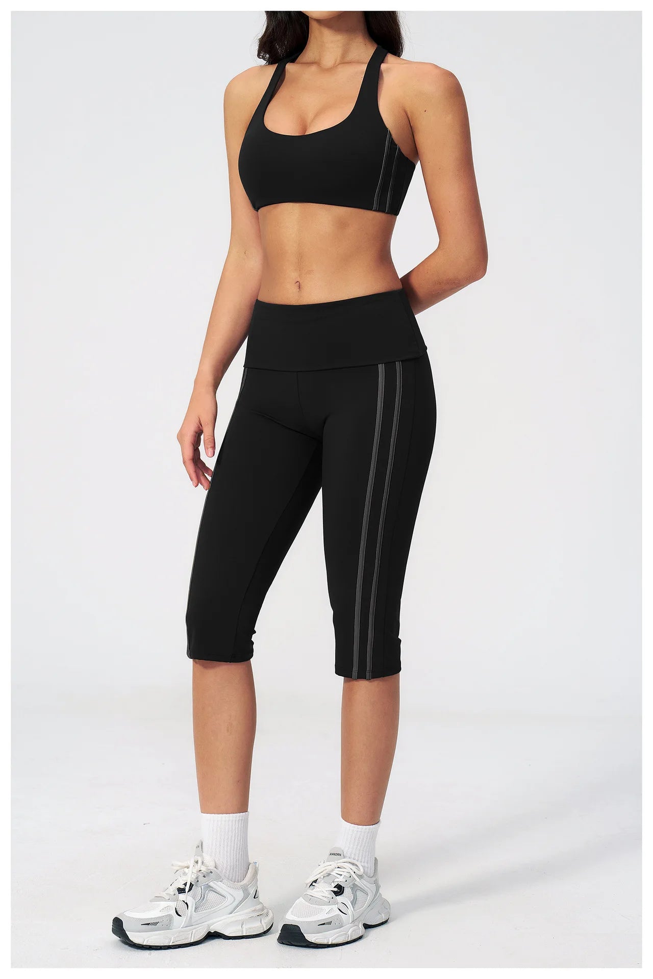 Women's Yoga Tracksuit Set — Capri Pants & Matching Top