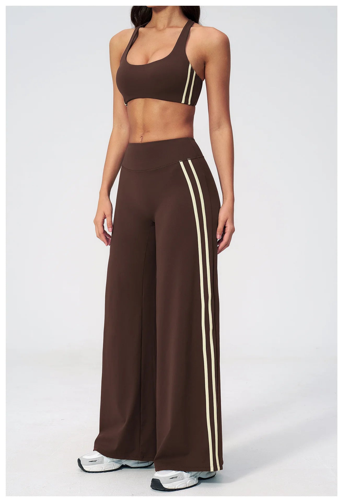 Women's Yoga Tracksuit Set — Capri Pants & Matching Top